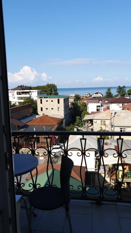 Ахра Hotel Gagra Esterno foto