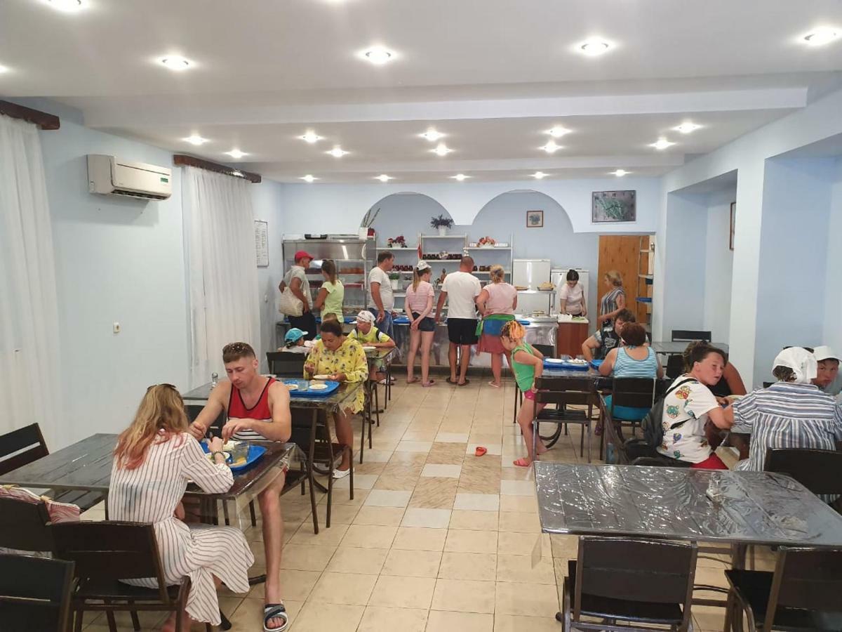 Ахра Hotel Gagra Esterno foto